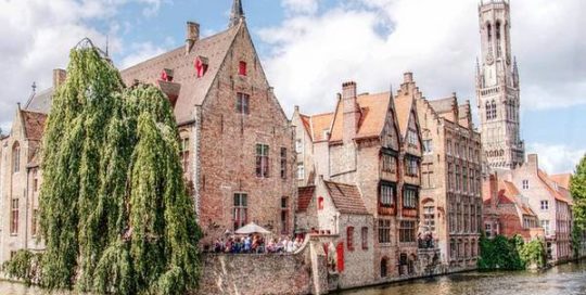 portada de la audioguía de Brujas en Bruselas (Bélgica)