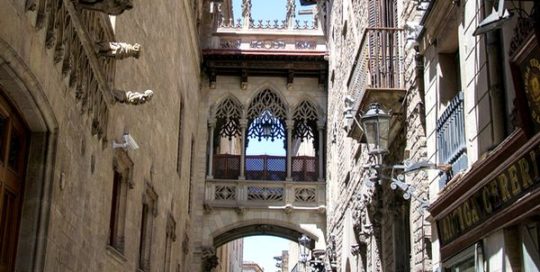 portada audioguía del Barrio Gótico de Barcelona en español