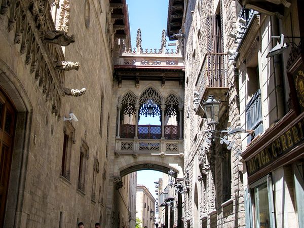 portada audioguía del Barrio Gótico de Barcelona en español